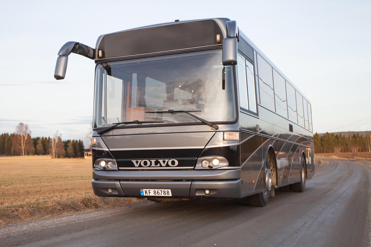 1999 Volvo v25 B7R! Super smidig campingbuss på kl.C førerkort!